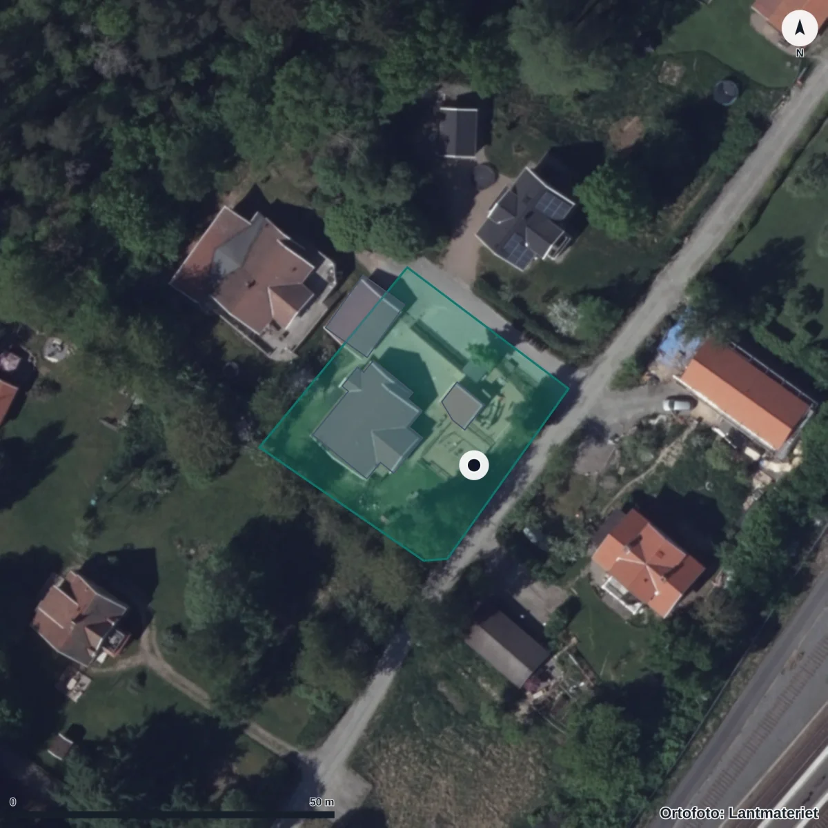 Flygbild över Föräldrakooperativet Norsen, ortofoto från Lantmäteriet