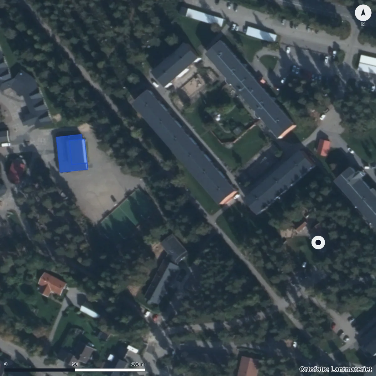Flygbild över Linfröets Förskola, ortofoto från Lantmäteriet