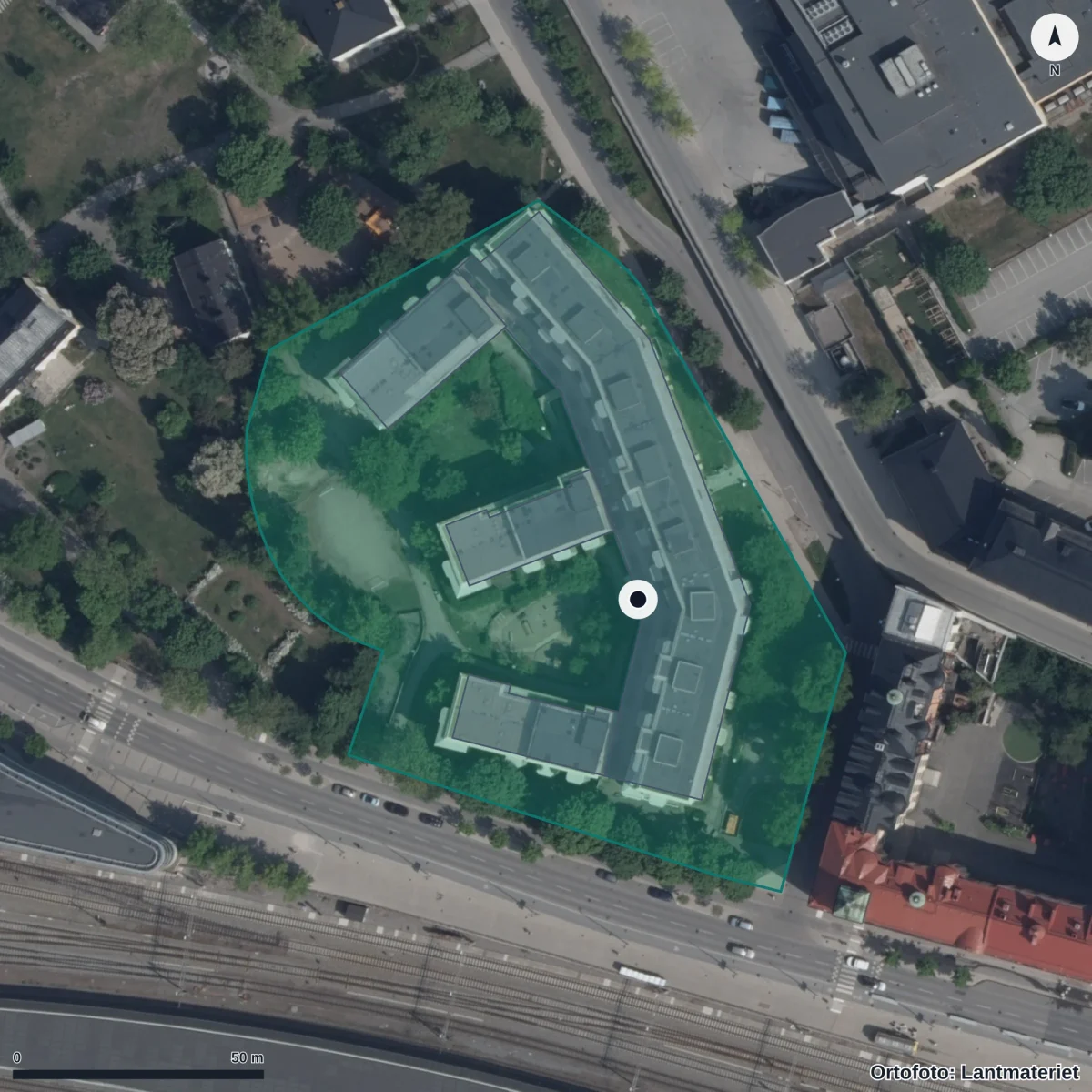 Flygbild över Förskolan Röhran, ortofoto från Lantmäteriet