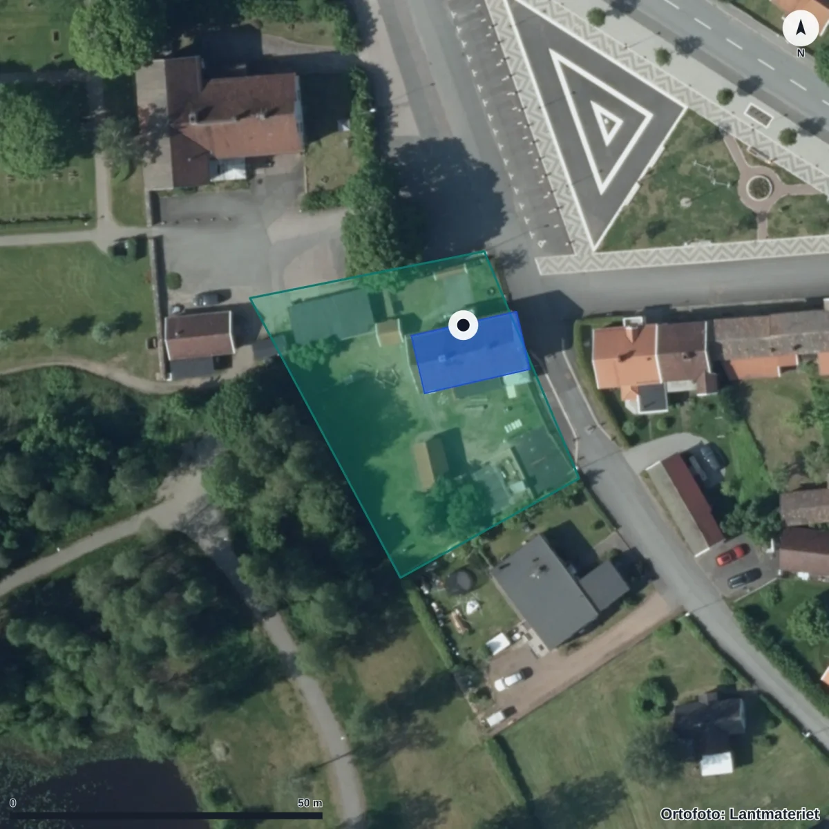 Flygbild över Förskolan Getingen, ortofoto från Lantmäteriet