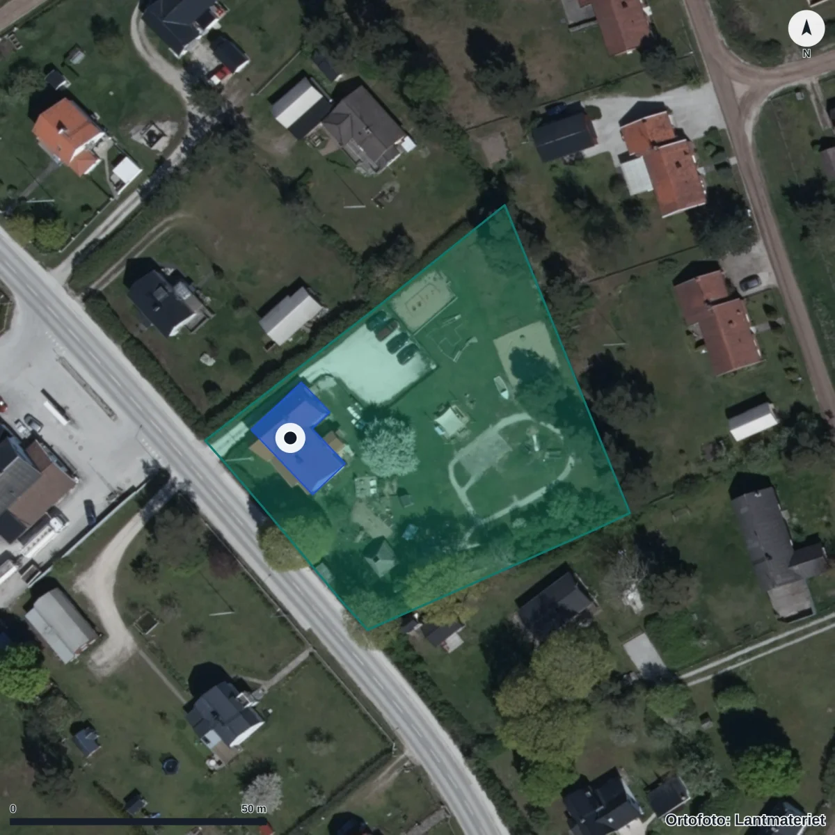 Aerial view of Ljugarns Föräldrakooperativ Bikupan, orthophoto from Lantmäteriet