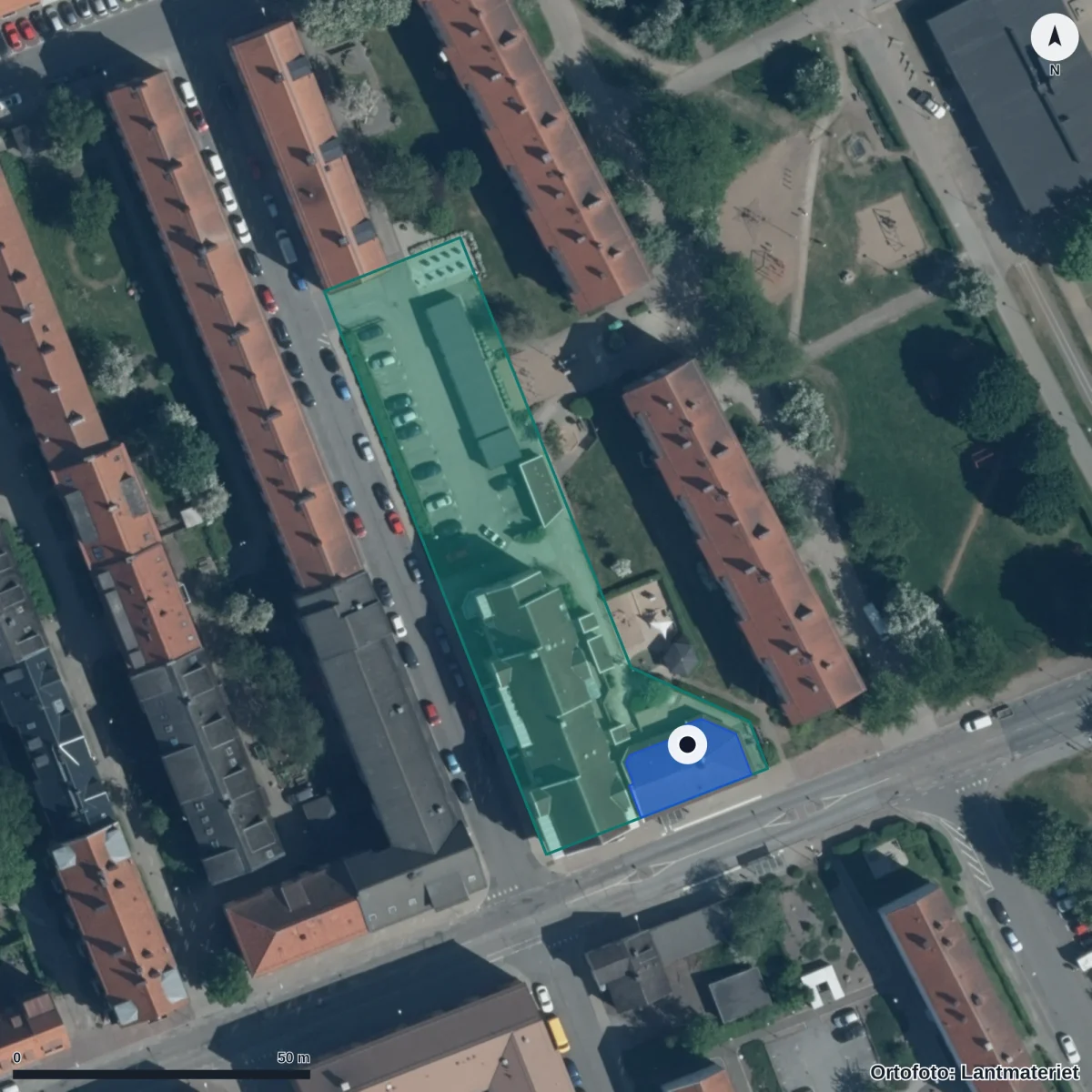 Flygbild över Pingvinens Förskola, ortofoto från Lantmäteriet