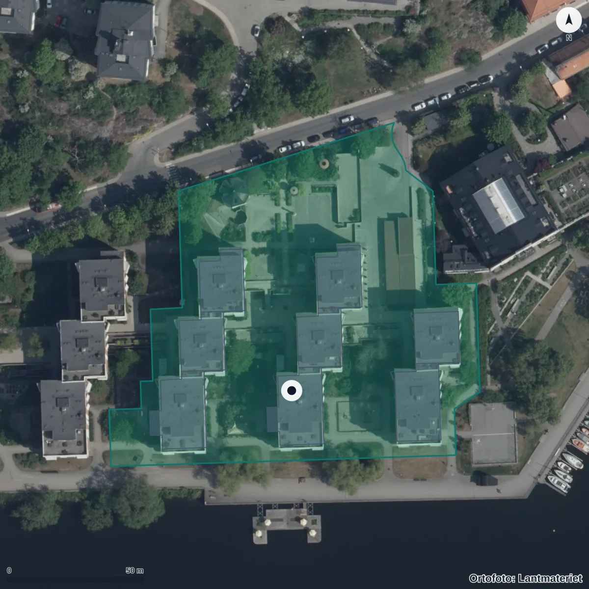 Flygbild över Förskolan Karusellen, ortofoto från Lantmäteriet
