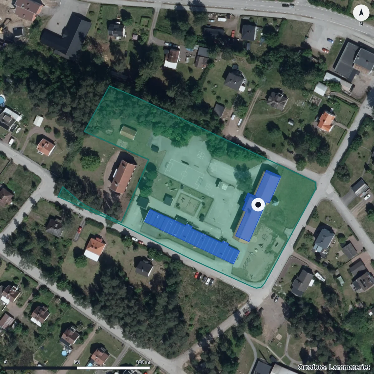 Flygbild över Silverliljans Förskola, ortofoto från Lantmäteriet