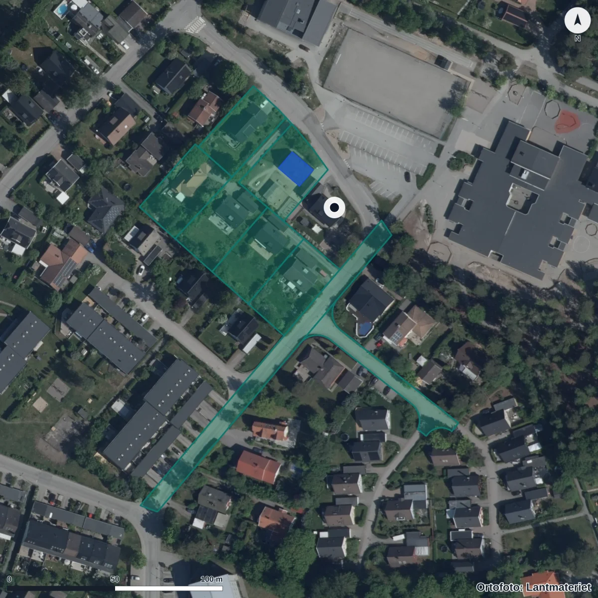 Flygbild över Olympicaförskolan Täby Kyrkby, ortofoto från Lantmäteriet