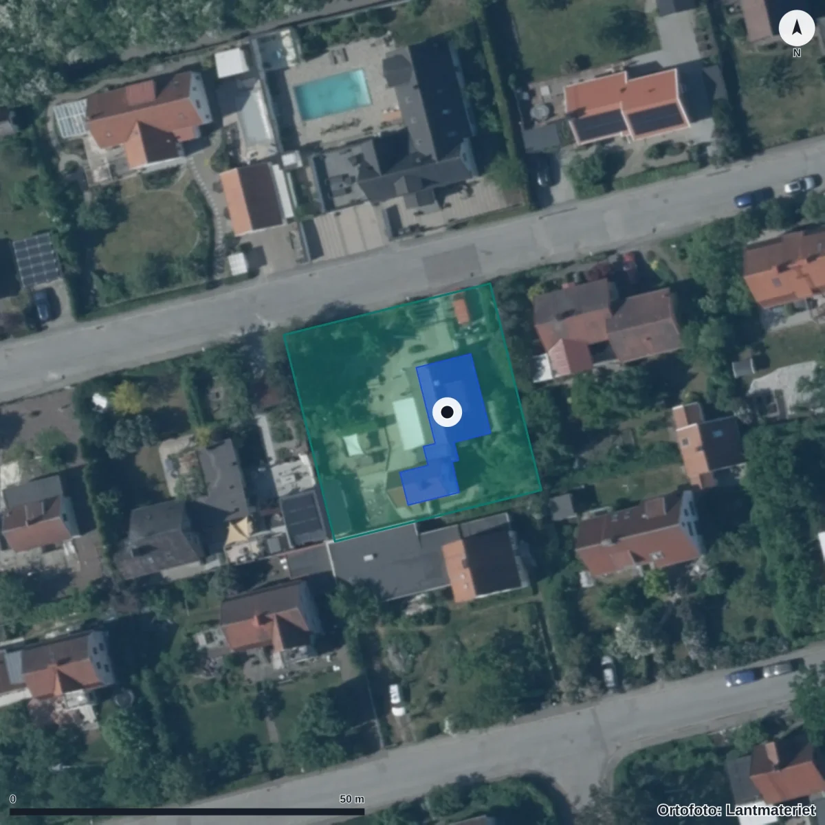 Flygbild över Föräldrakooperativet Kossan, ortofoto från Lantmäteriet