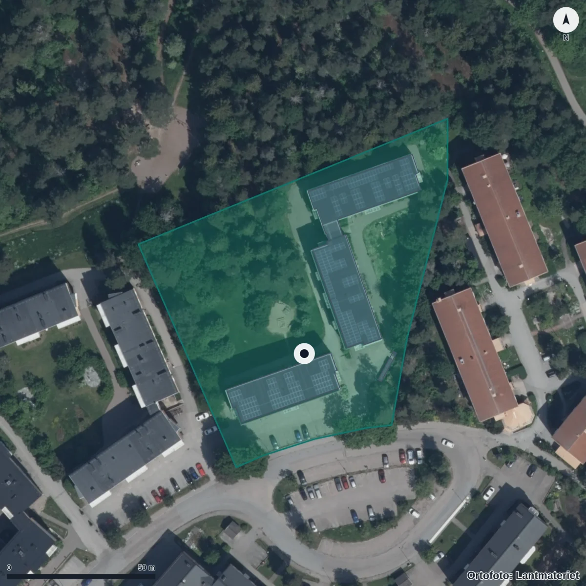 Flygbild över Grannbarnens Förskola, ortofoto från Lantmäteriet