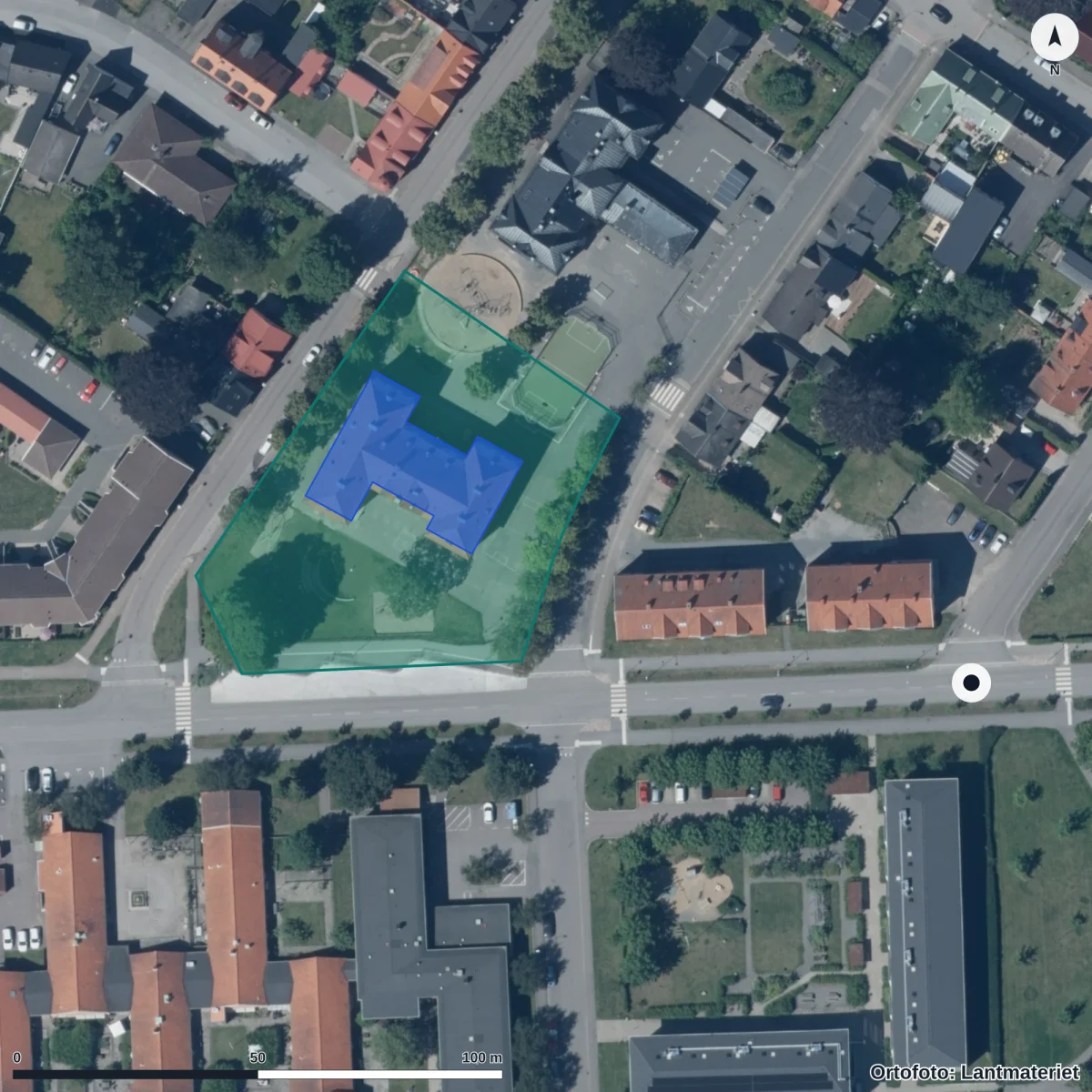 Flygbild över Igelkottens Förskola, ortofoto från Lantmäteriet