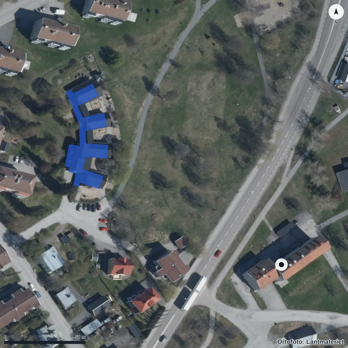 Flygbild över Solstrålens Förskola, ortofoto från Lantmäteriet
