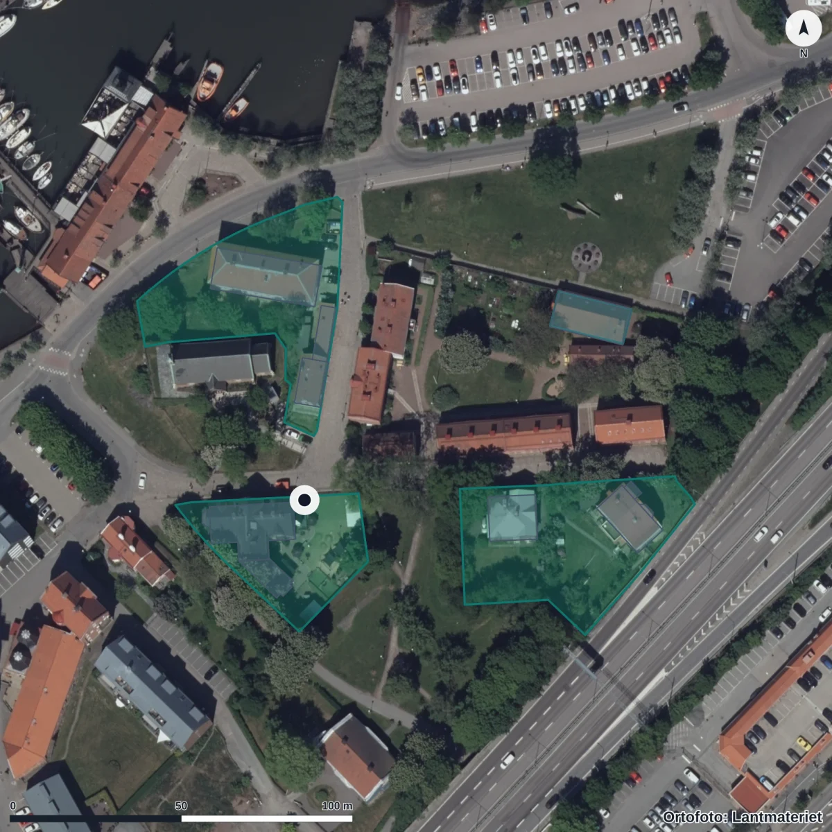 Flygbild över Sjöelefanten Förskola & Nattomsorg, ortofoto från Lantmäteriet