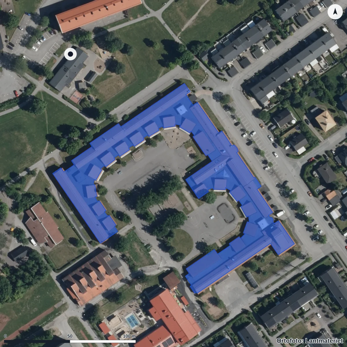 Flygbild över Gullvivans Förskola, ortofoto från Lantmäteriet