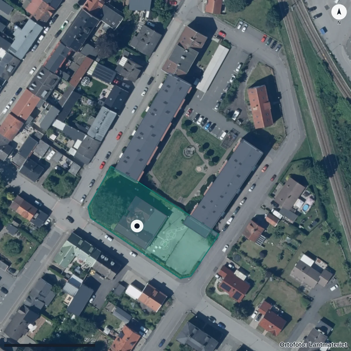 Flygbild över Förskolan Allegro AB, ortofoto från Lantmäteriet