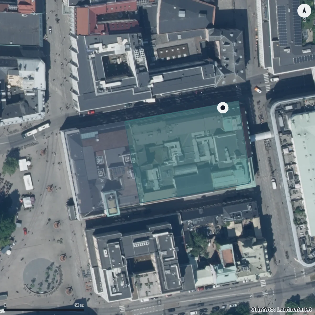 Flygbild över Affärsgymnasiet Malmö, ortofoto från Lantmäteriet