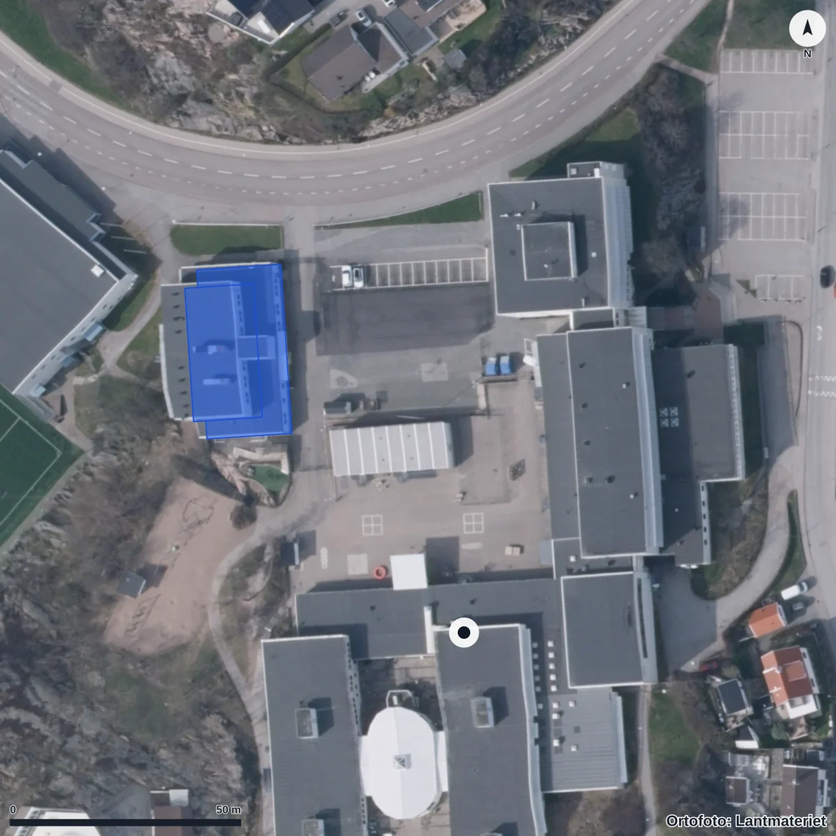 Flygbild över Gullmarsskolan 7-9, ortofoto från Lantmäteriet