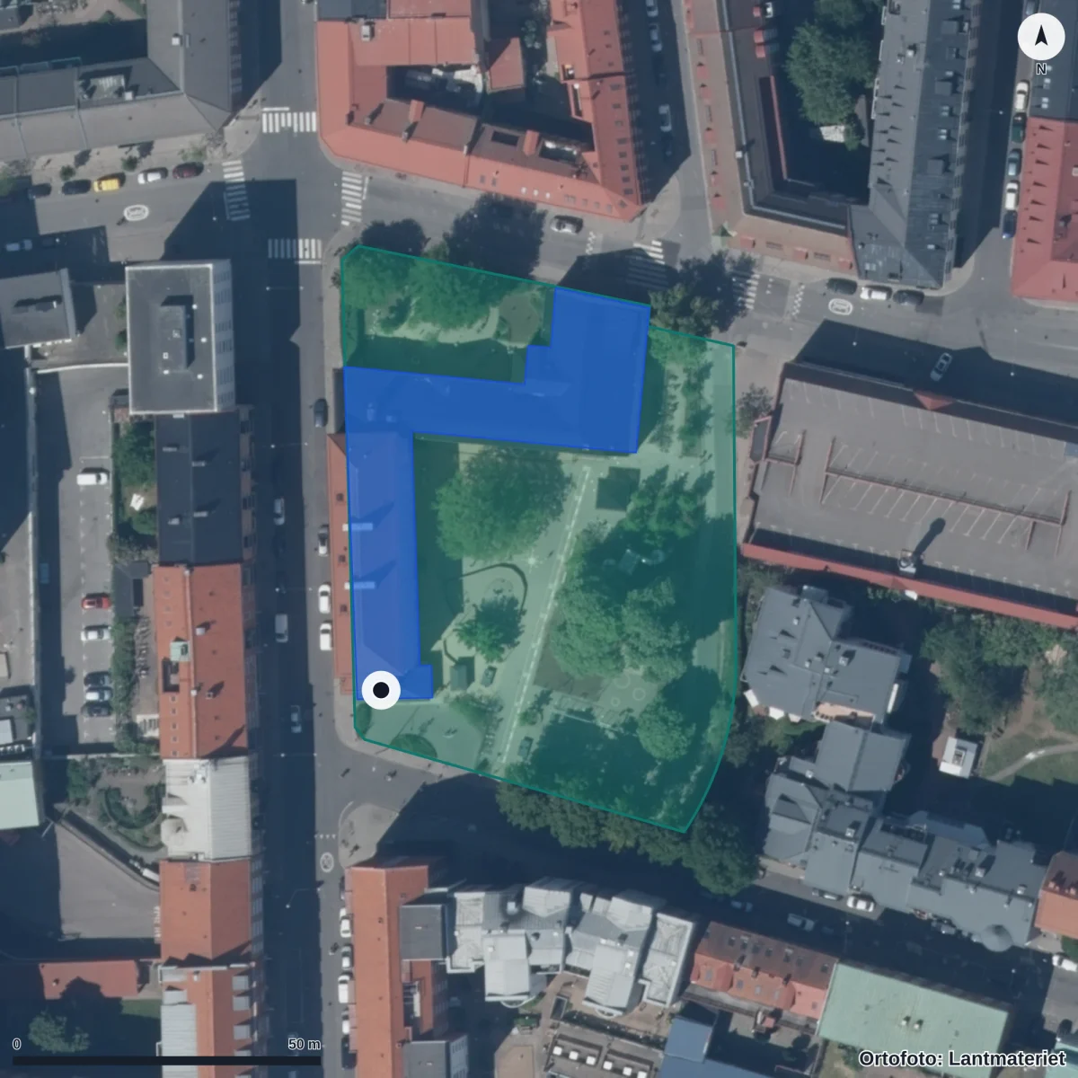 Flygbild över Monbijouskolan, ortofoto från Lantmäteriet
