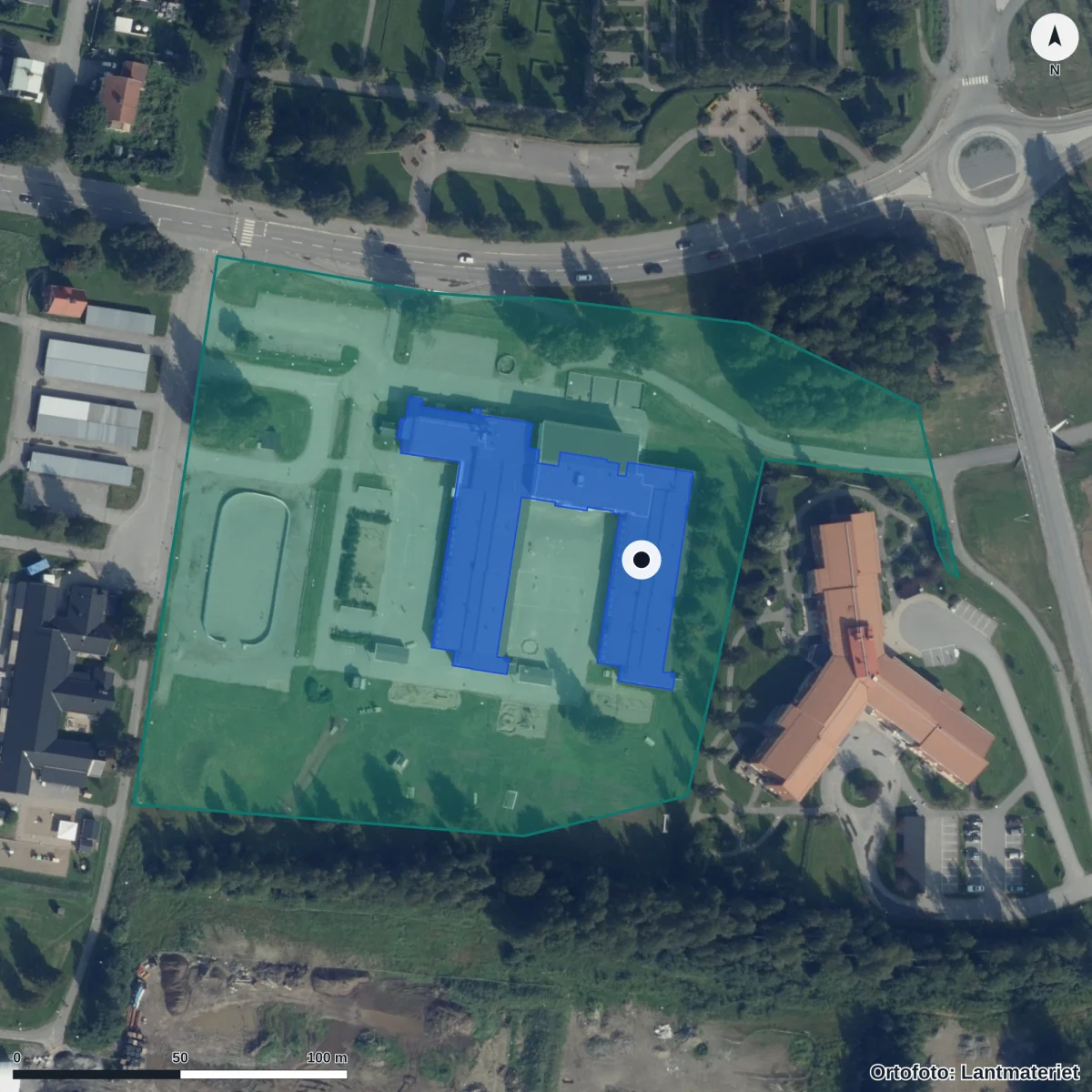 Flygbild över Sunnanåskolan, ortofoto från Lantmäteriet
