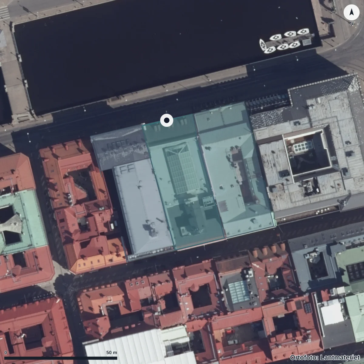 Flygbild över Gymnasieakademin Göteborg, ortofoto från Lantmäteriet