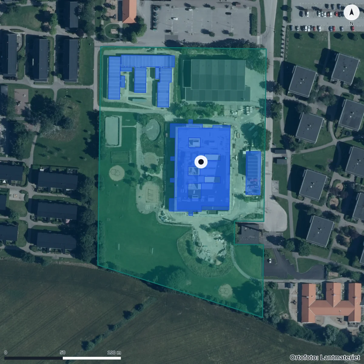 Flygbild över Sallerupskolan, ortofoto från Lantmäteriet