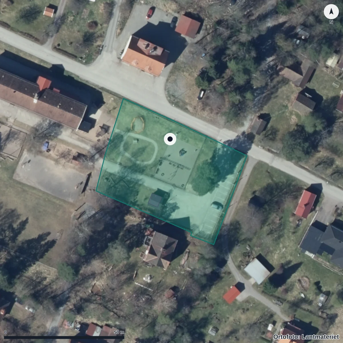 Flygbild över Sågmyraskolan, ortofoto från Lantmäteriet