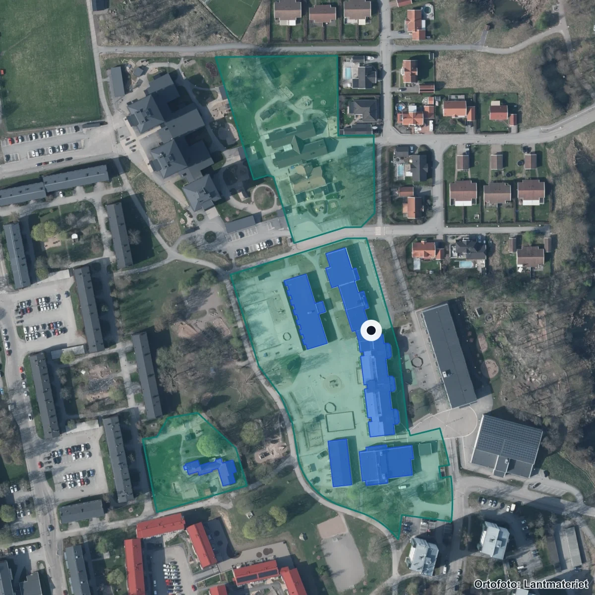 Flygbild över Norrbyskolan, ortofoto från Lantmäteriet