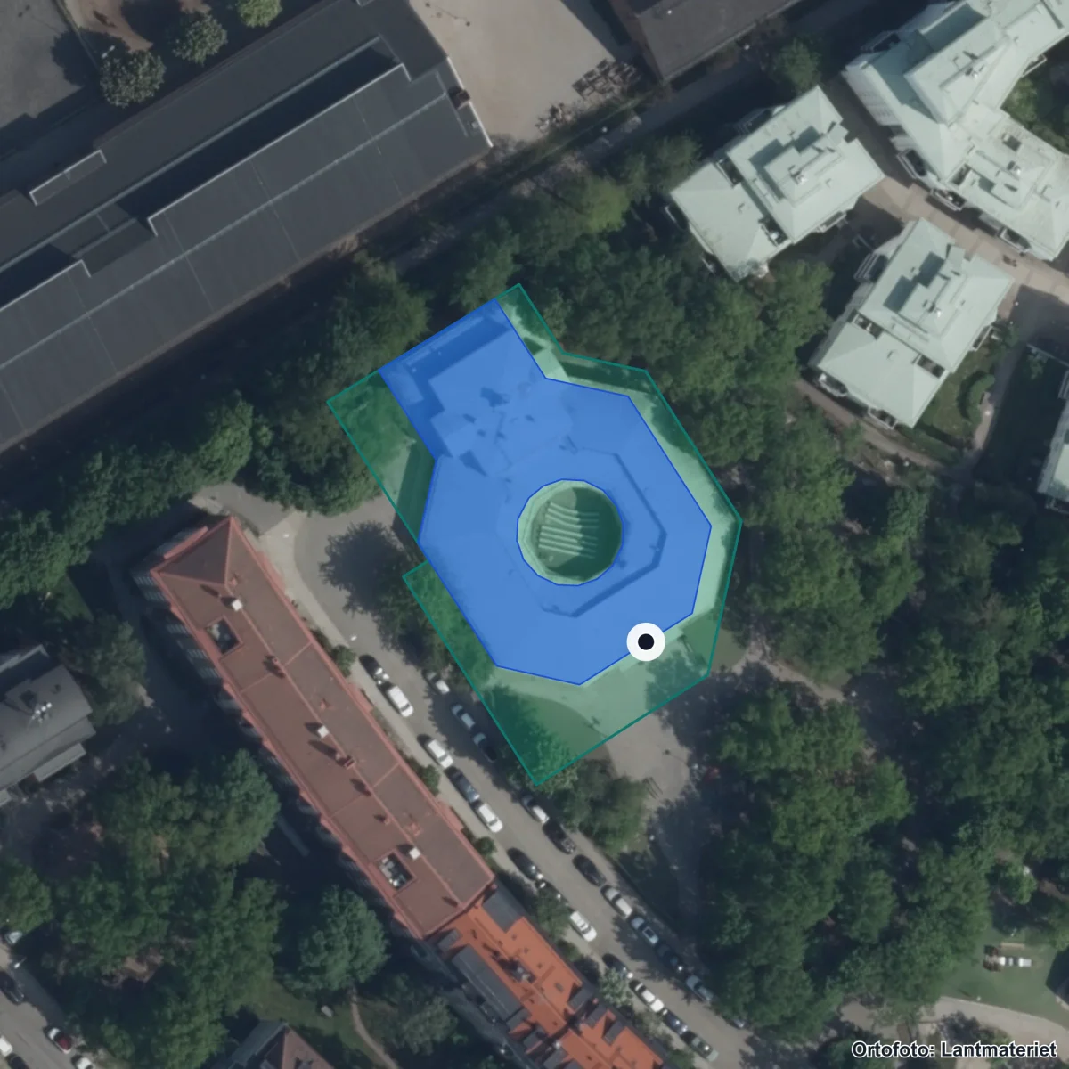 Flygbild över Olaus Petriskolan, ortofoto från Lantmäteriet
