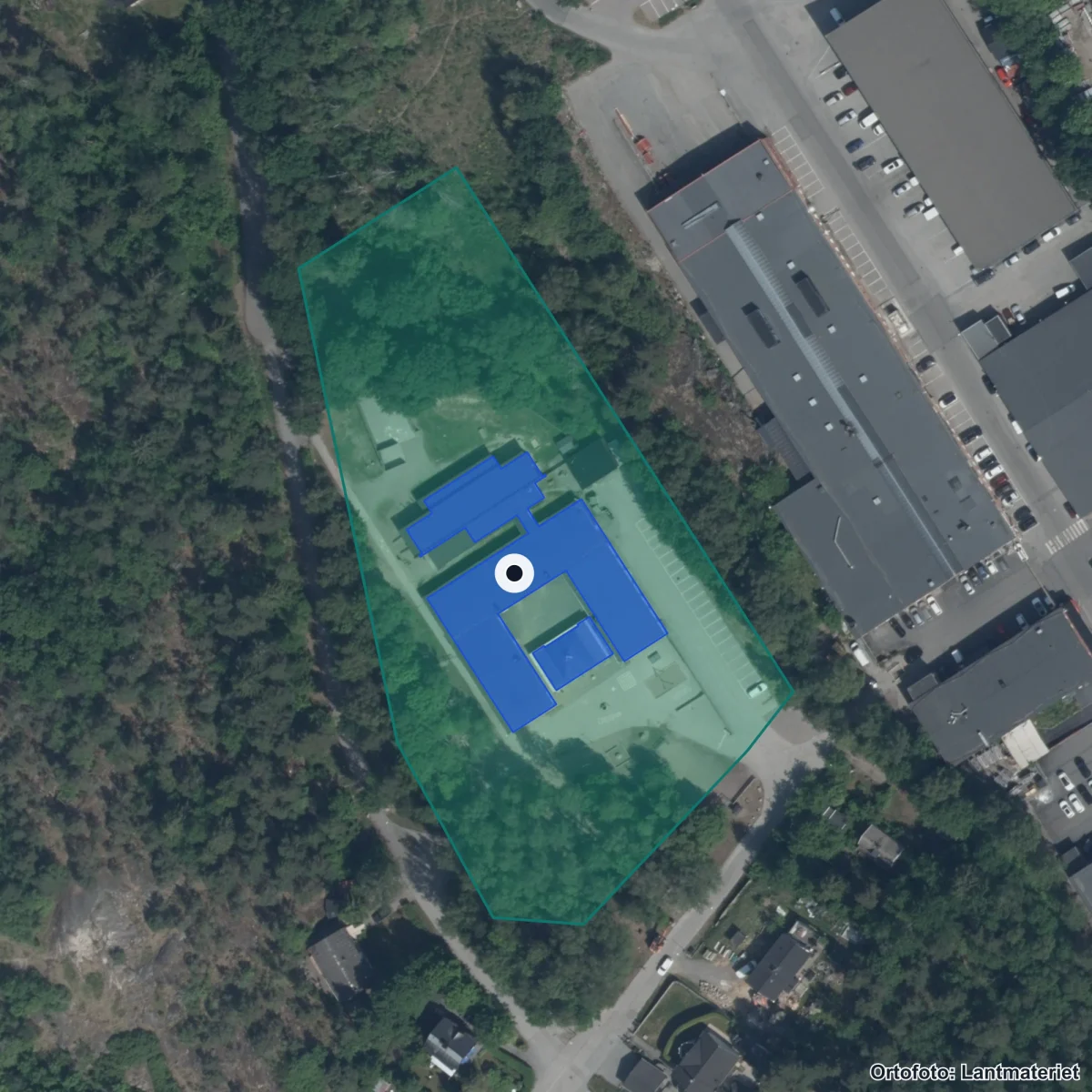 Flygbild över Nyckelskolan, ortofoto från Lantmäteriet