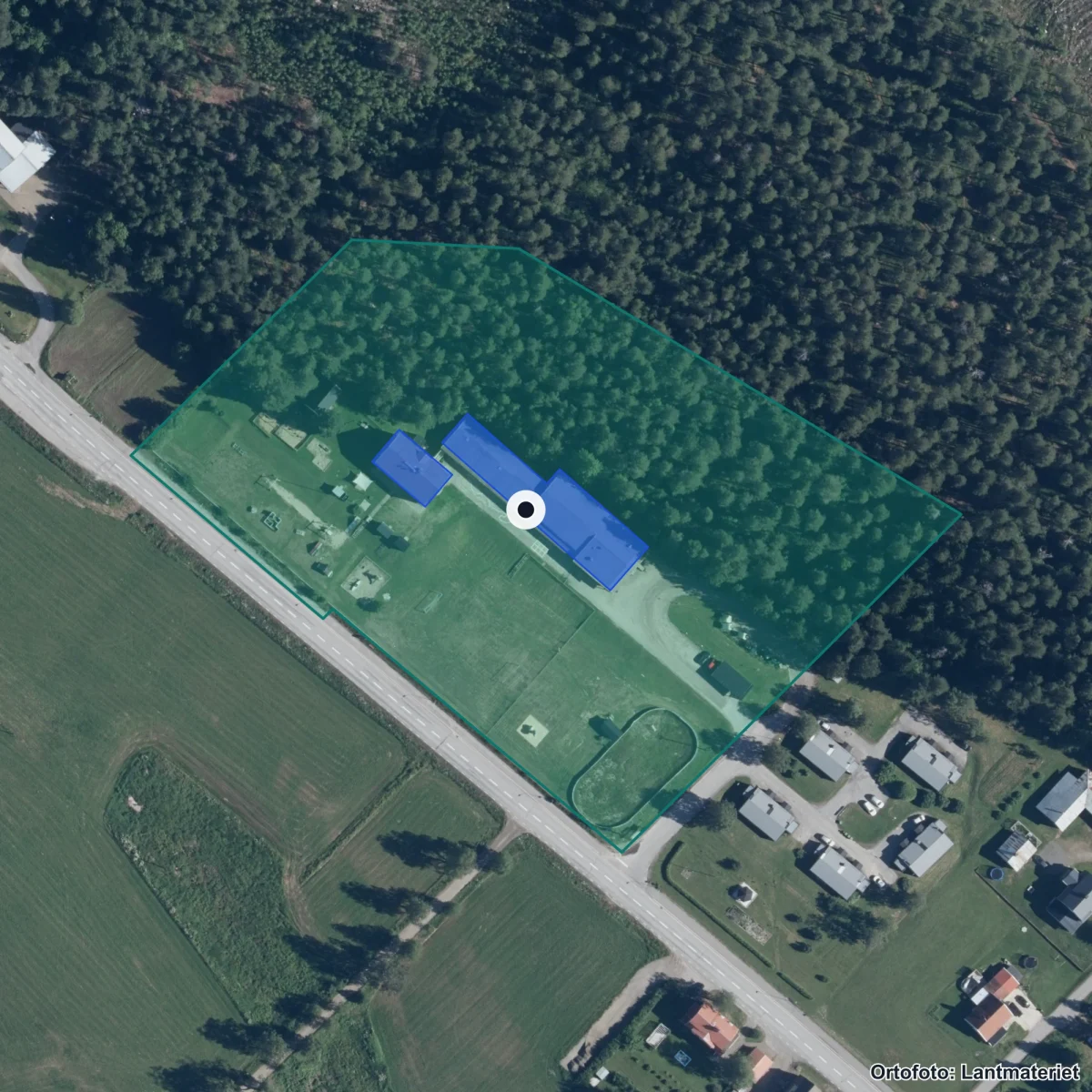 Flygbild över Granö småbarnsskola, ortofoto från Lantmäteriet