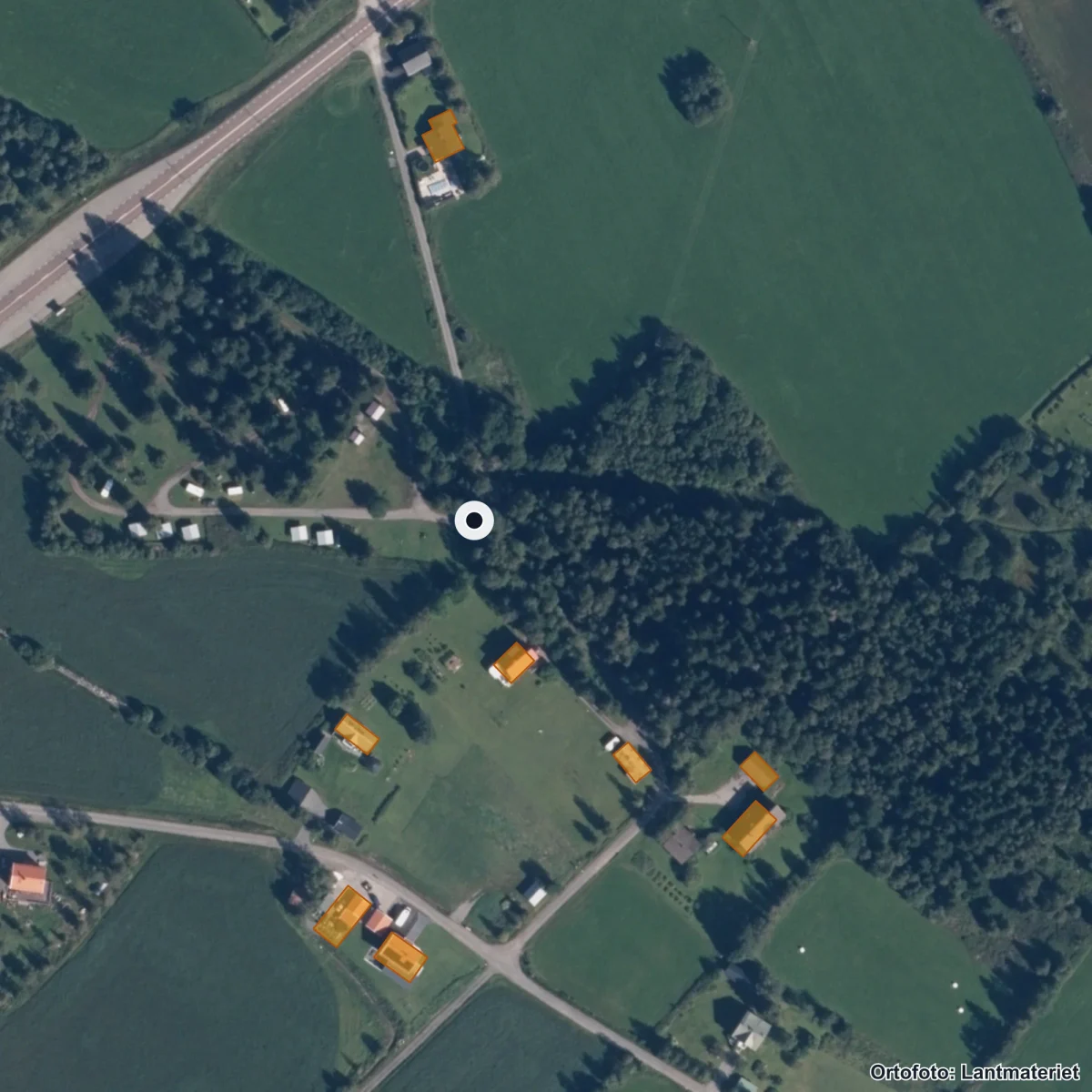 Flygbild över Ångsta skola, ortofoto från Lantmäteriet