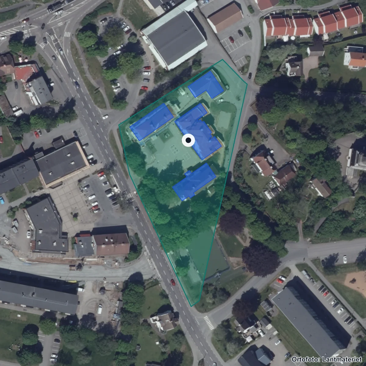 Flygbild över Parkskolan, ortofoto från Lantmäteriet
