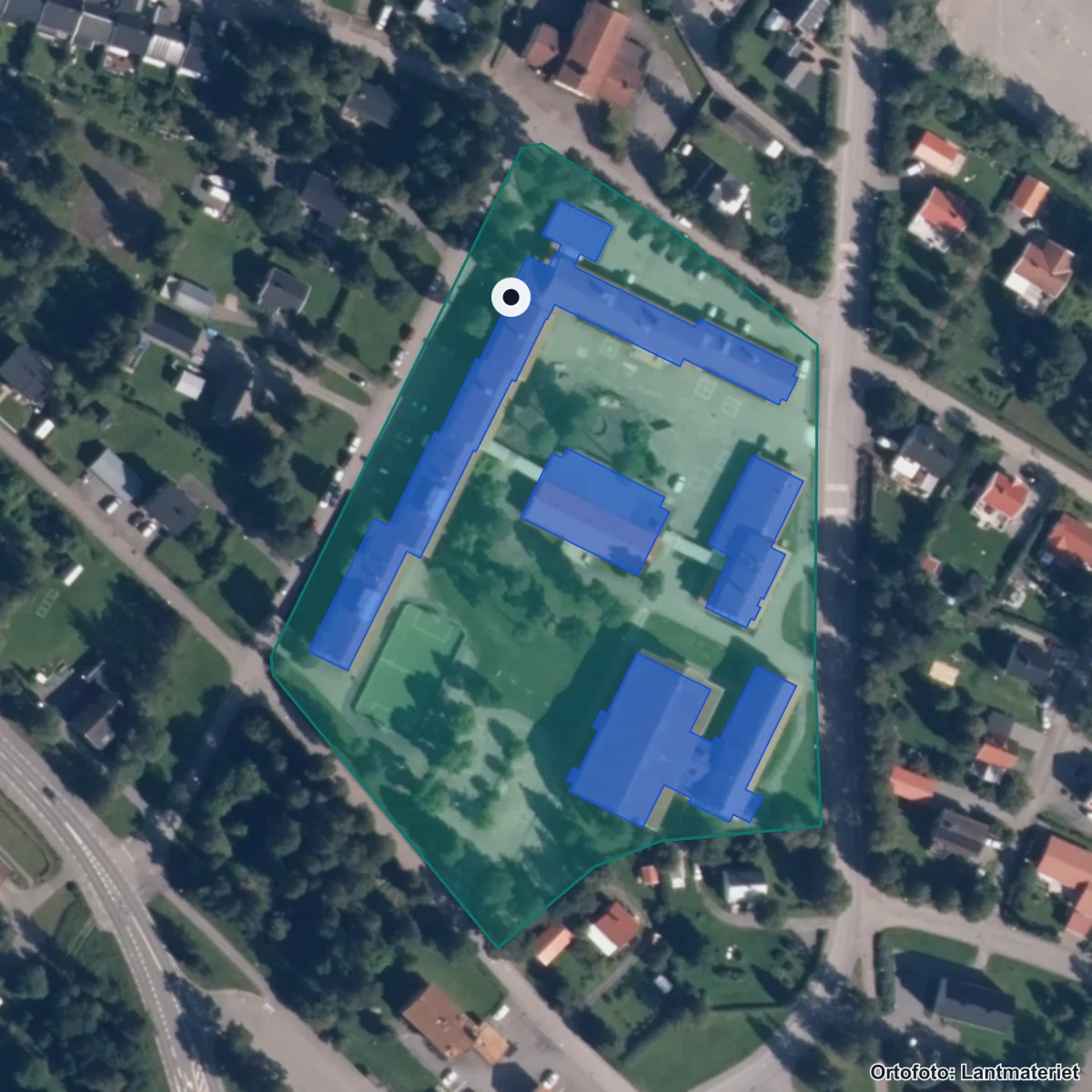 Flygbild över Kastalskolan, ortofoto från Lantmäteriet