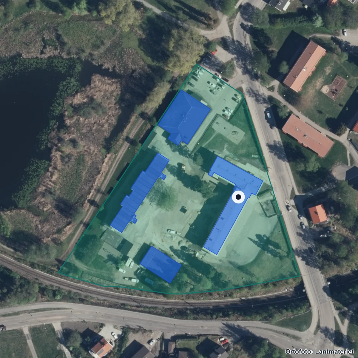 Flygbild över Vasaskolan, ortofoto från Lantmäteriet