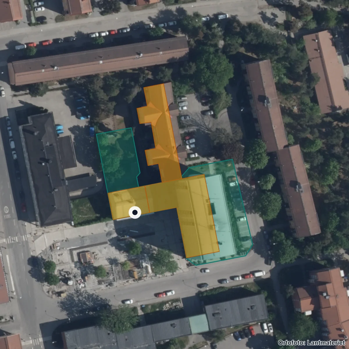 Flygbild över Kunskapsskolans Resursskola, ortofoto från Lantmäteriet