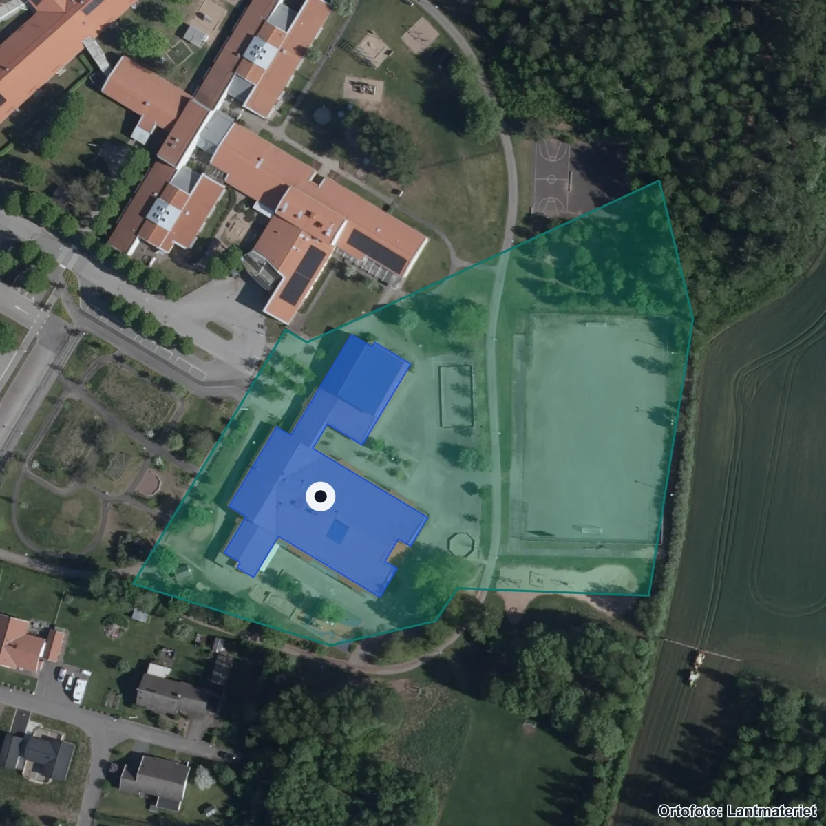 Flygbild över Lundabyn, ortofoto från Lantmäteriet