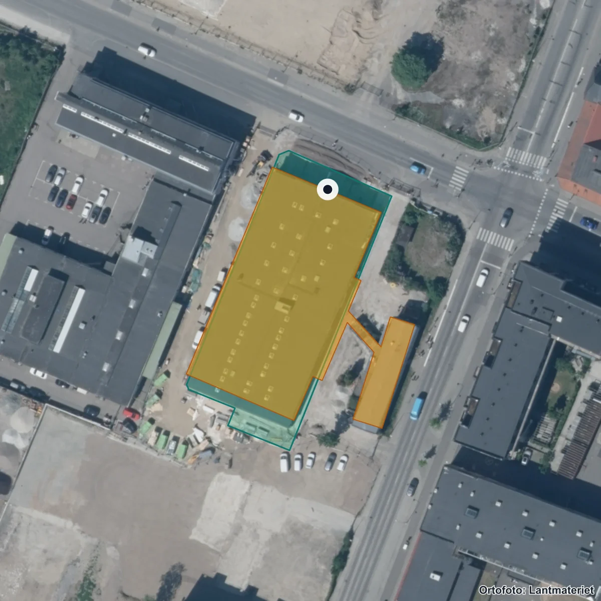 Flygbild över Praktiska Gymnasiet Malmö City, ortofoto från Lantmäteriet