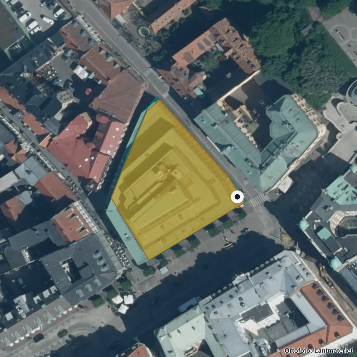 Flygbild över Drottning Blankas Gymnasieskola Helsingborg, ortofoto från Lantmäteriet