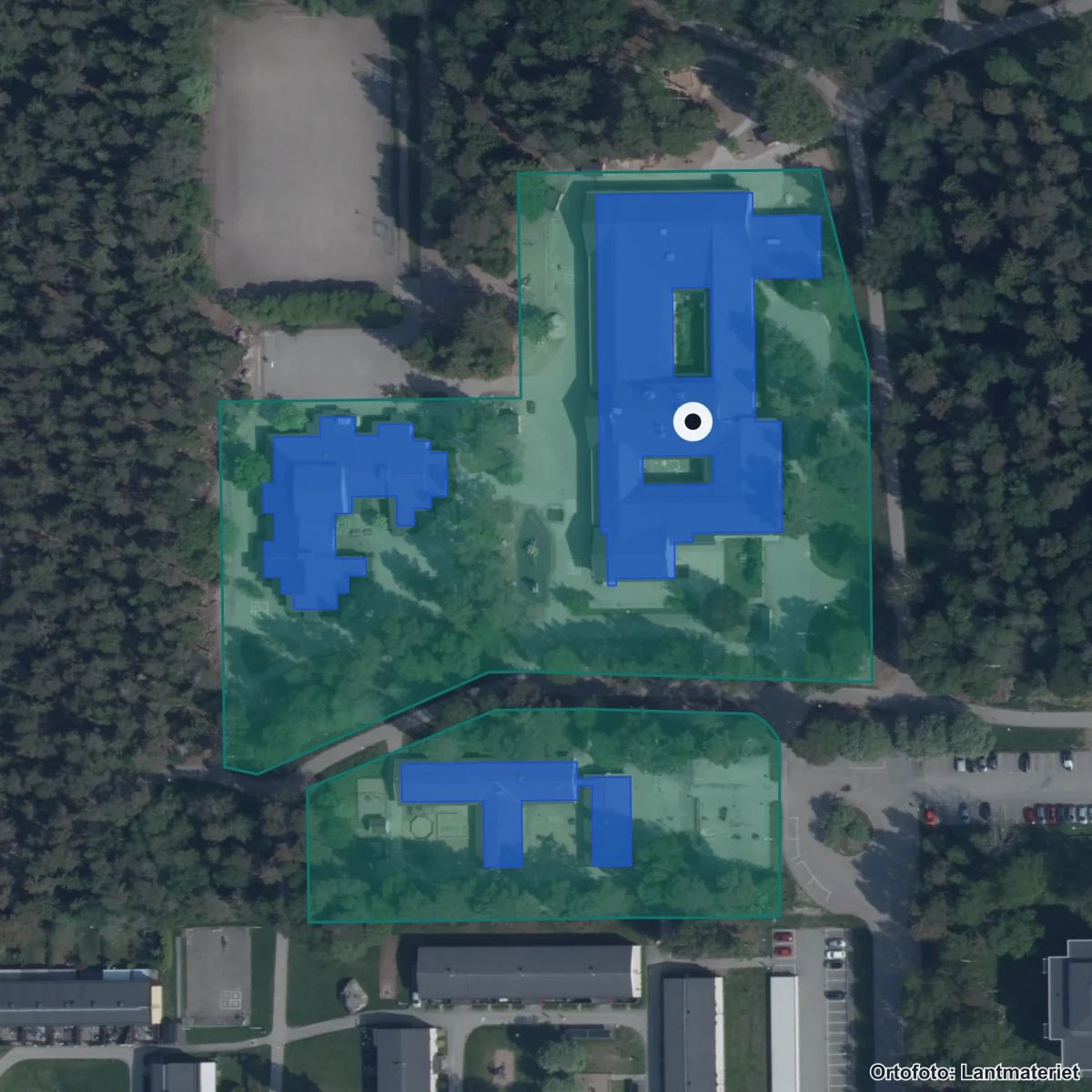 Flygbild över Ulvsäterskolan, ortofoto från Lantmäteriet