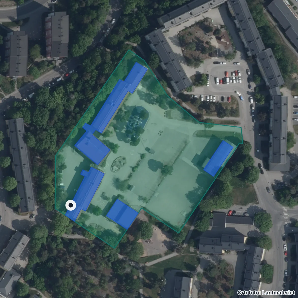 Flygbild över Snösätraskolan, ortofoto från Lantmäteriet