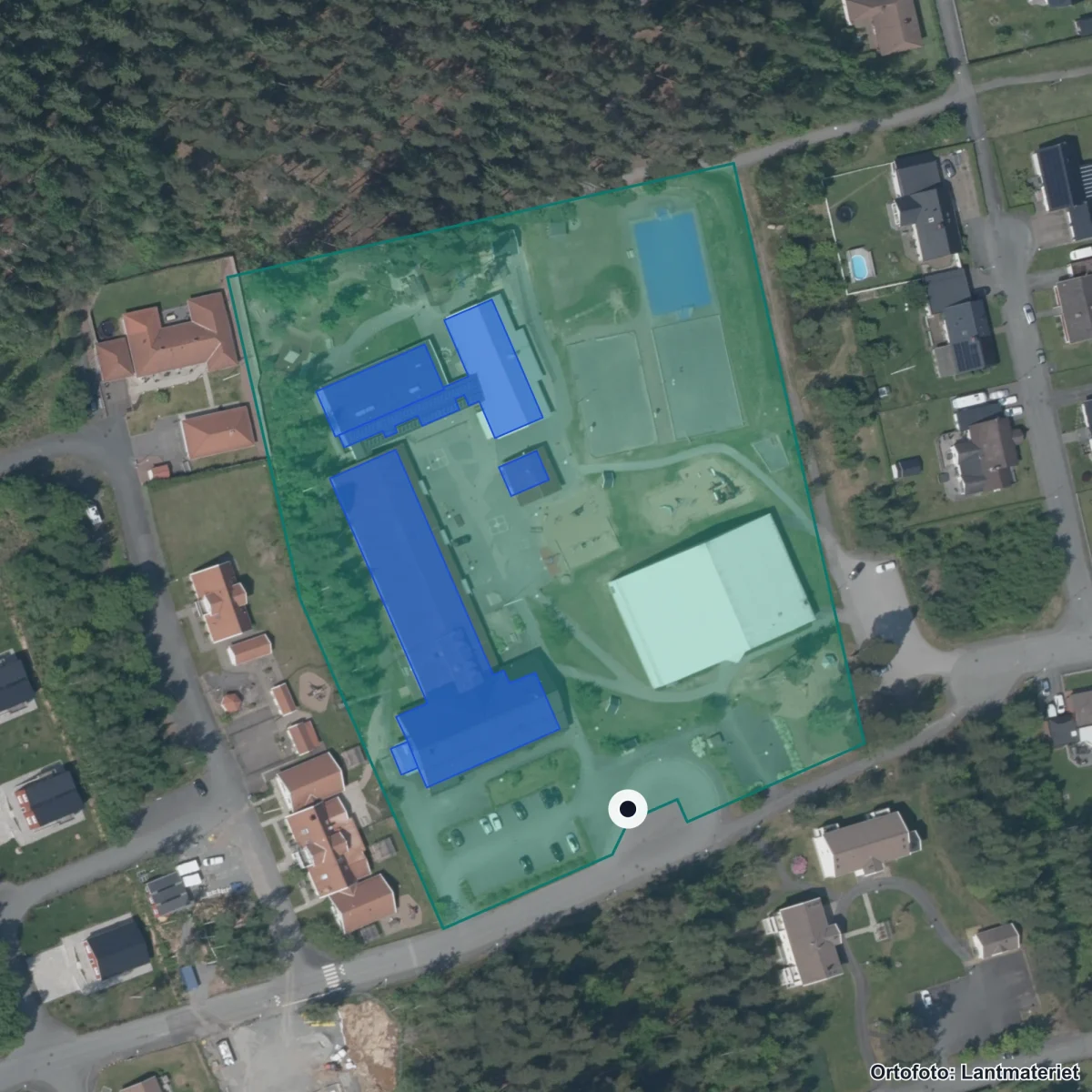 Flygbild över Parkskolan, ortofoto från Lantmäteriet