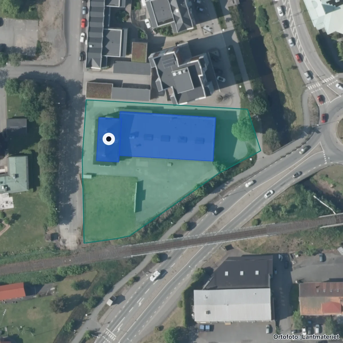 Flygbild över Broarps skola, ortofoto från Lantmäteriet