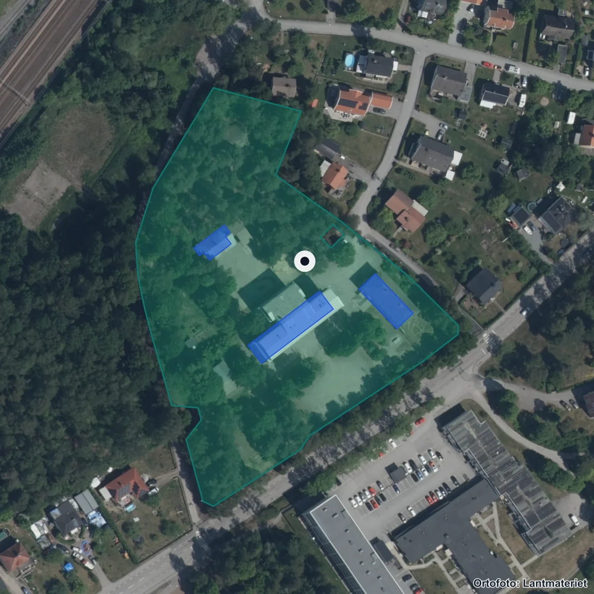 Flygbild över Mariaskolan, ortofoto från Lantmäteriet