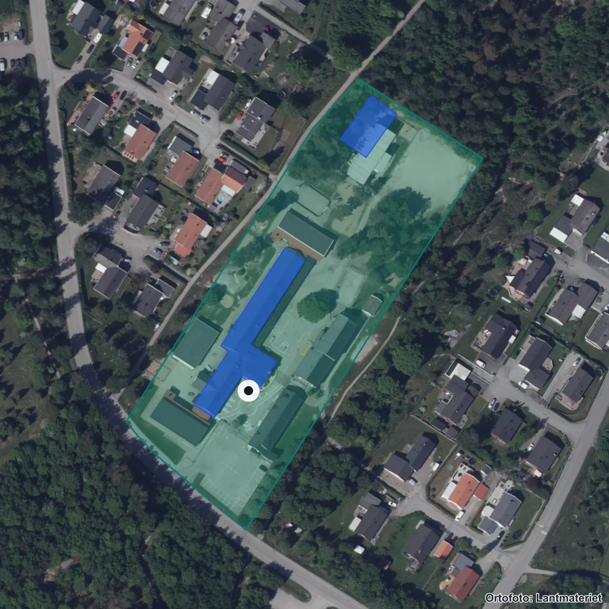 Flygbild över Myggenäs skola, ortofoto från Lantmäteriet