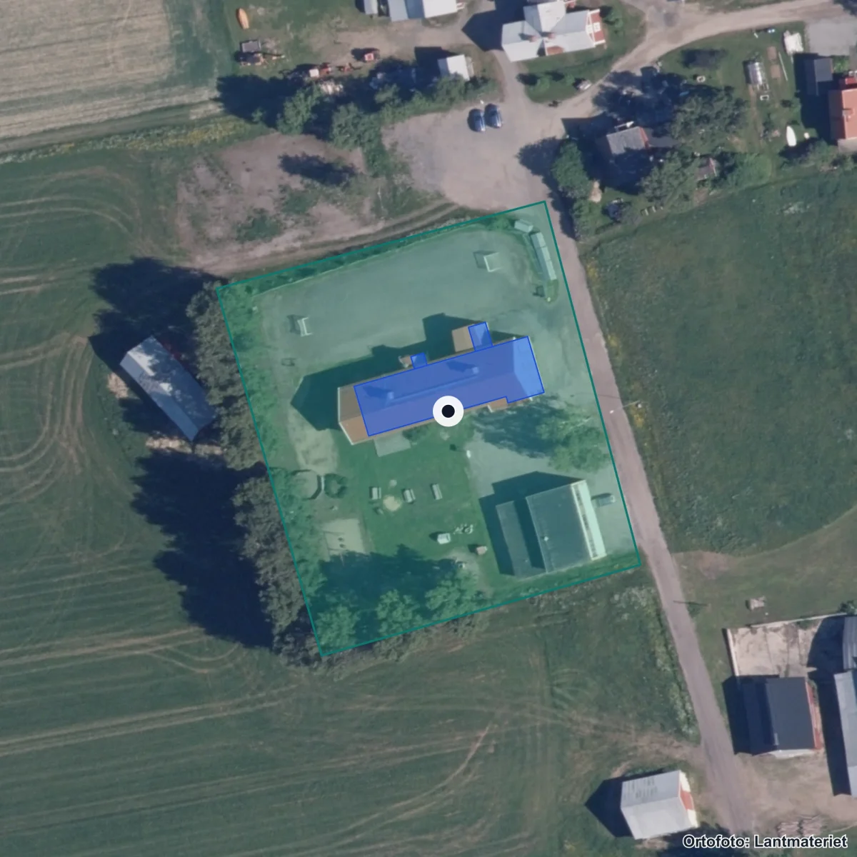 Flygbild över Rödåsels skola, ortofoto från Lantmäteriet