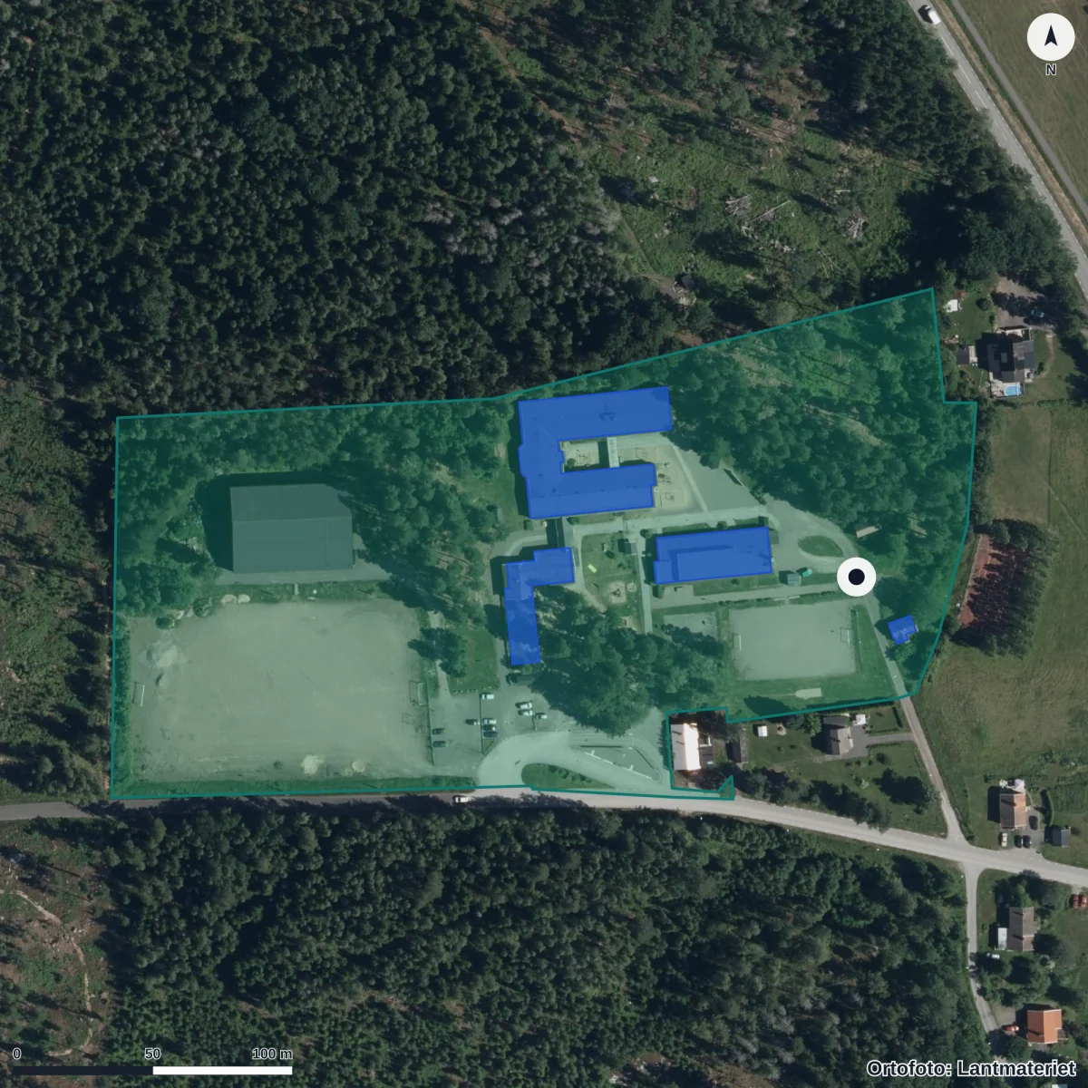 Flygbild över Björkviks skola, ortofoto från Lantmäteriet