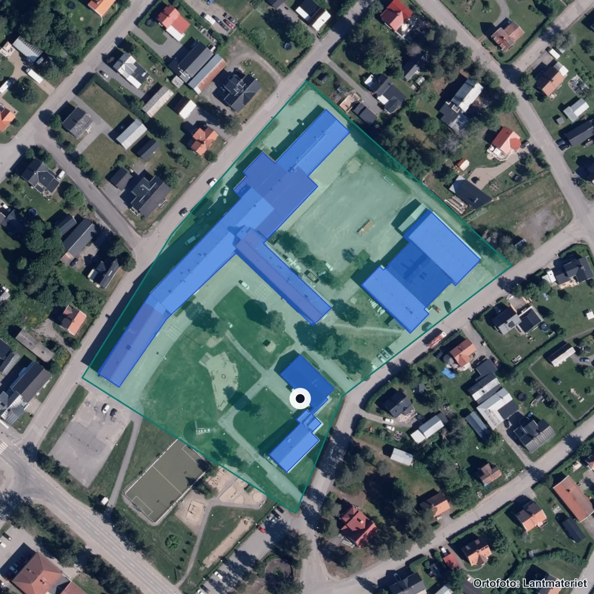 Flygbild över Lärcentrum, ortofoto från Lantmäteriet