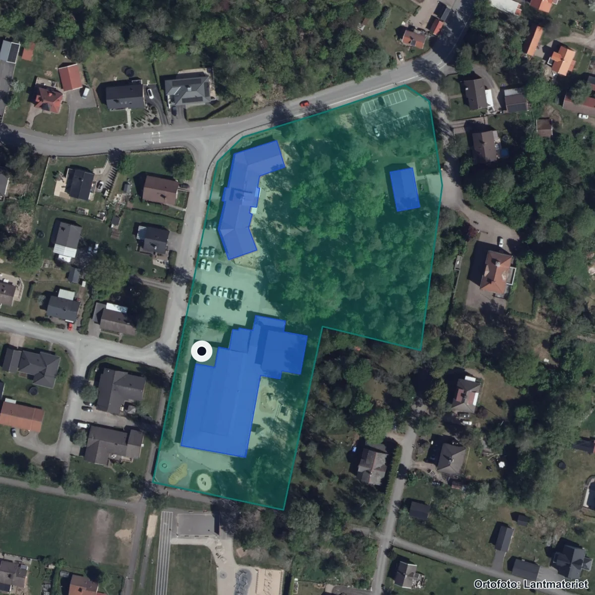Flygbild över Landboskolan, ortofoto från Lantmäteriet