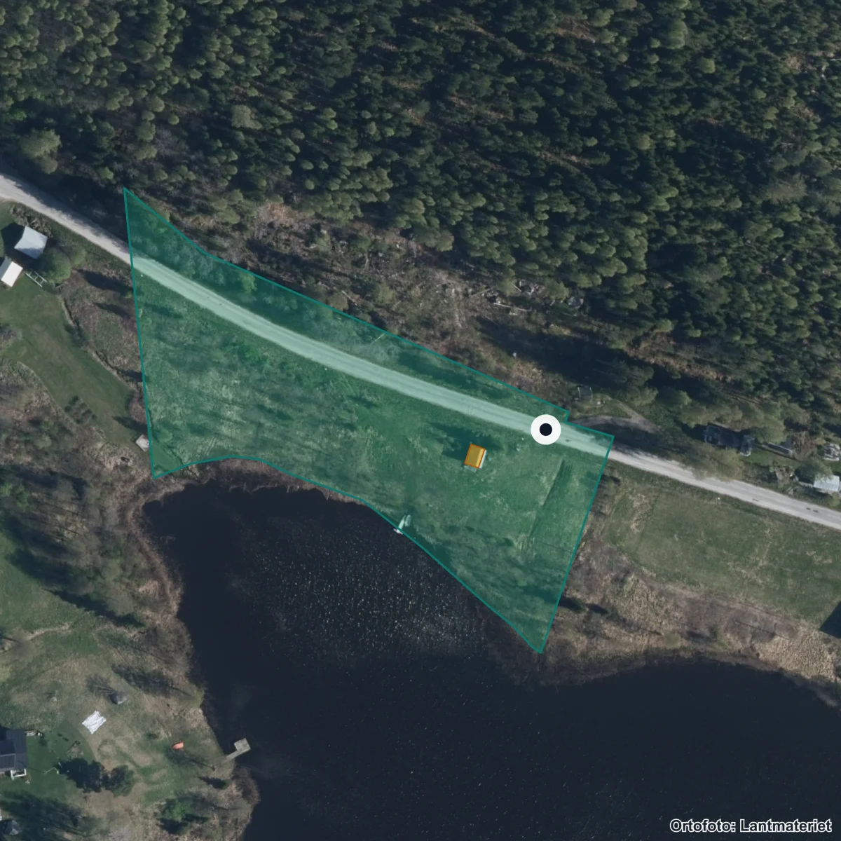 Flygbild över Matfors skola, ortofoto från Lantmäteriet