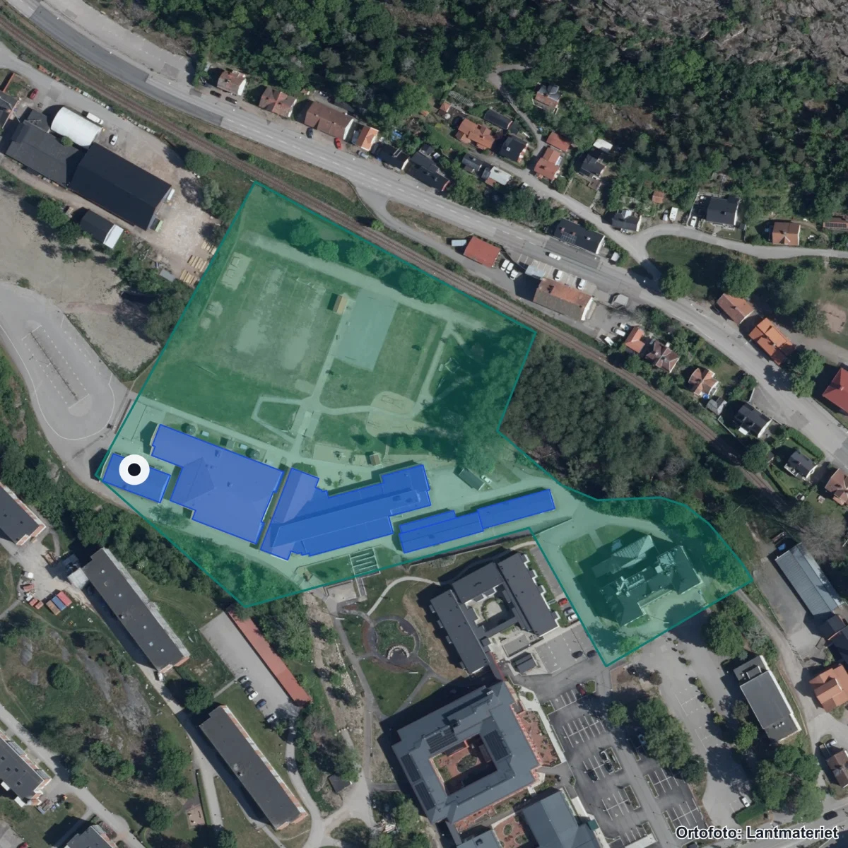 Flygbild över Åbyängskolan, ortofoto från Lantmäteriet
