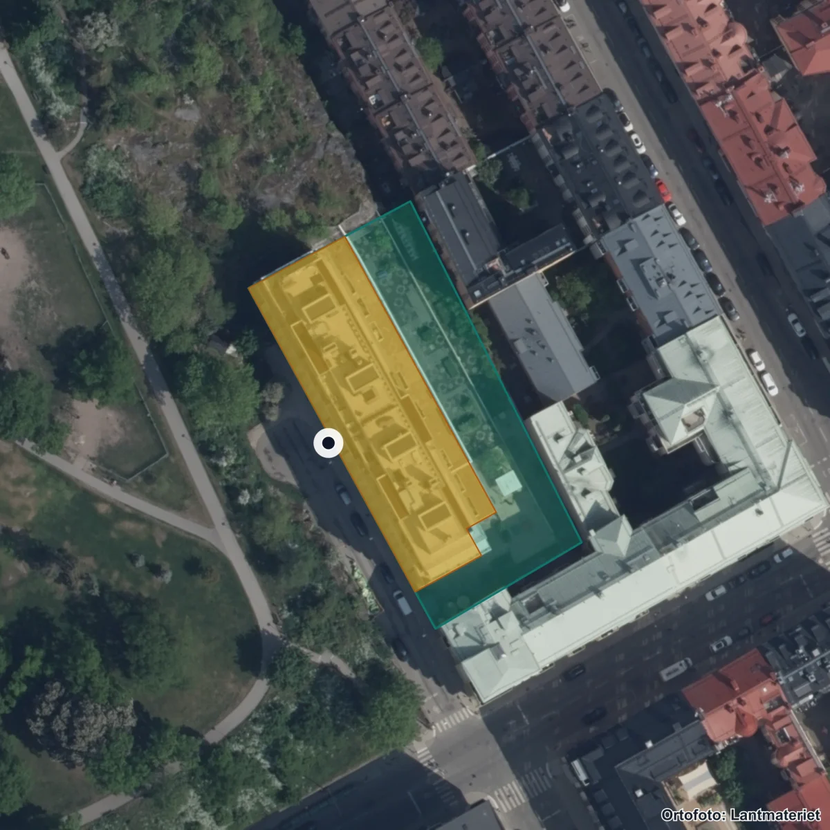 Flygbild över JENSEN Gymnasium Vasastan, ortofoto från Lantmäteriet