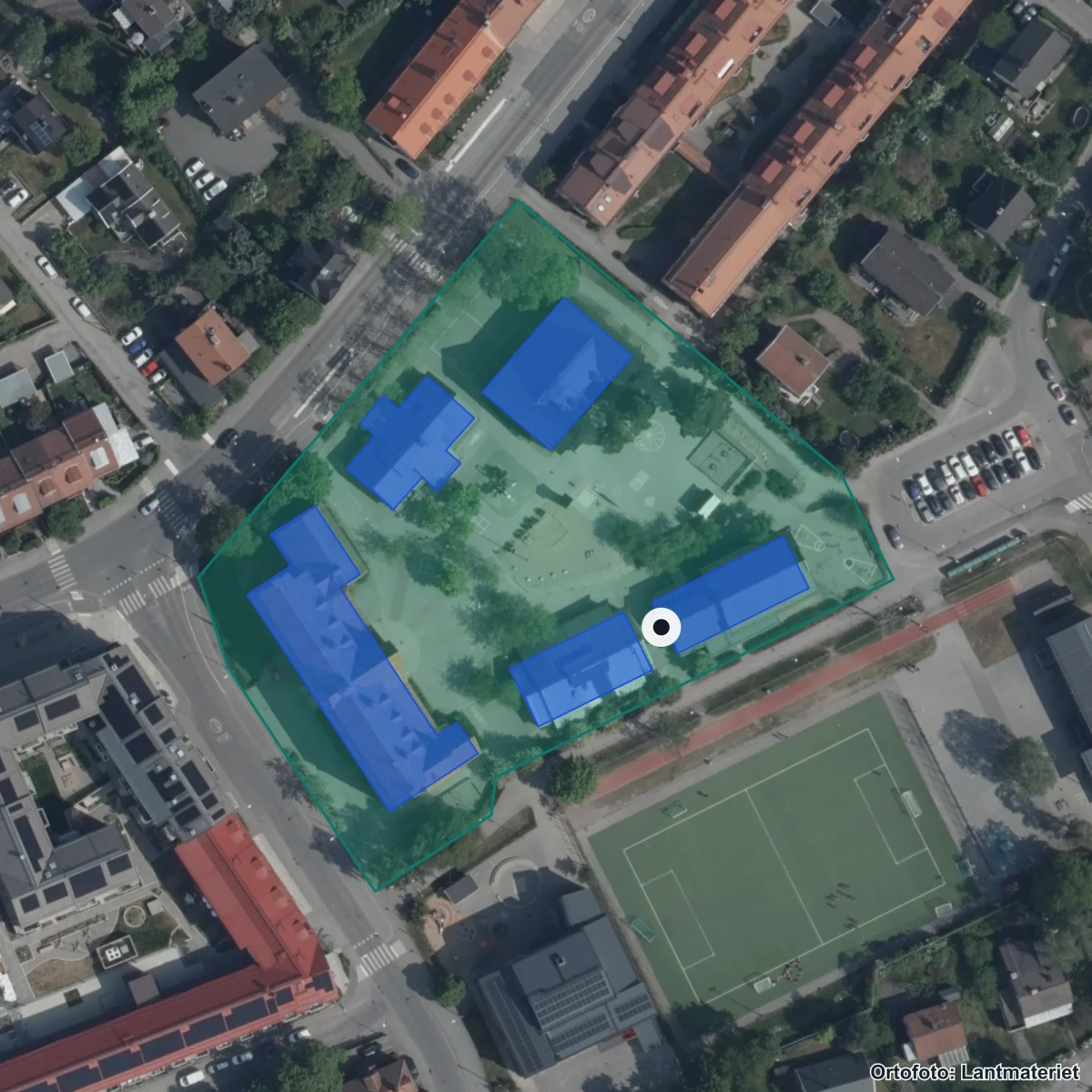 Flygbild över Örbyskolan, ortofoto från Lantmäteriet