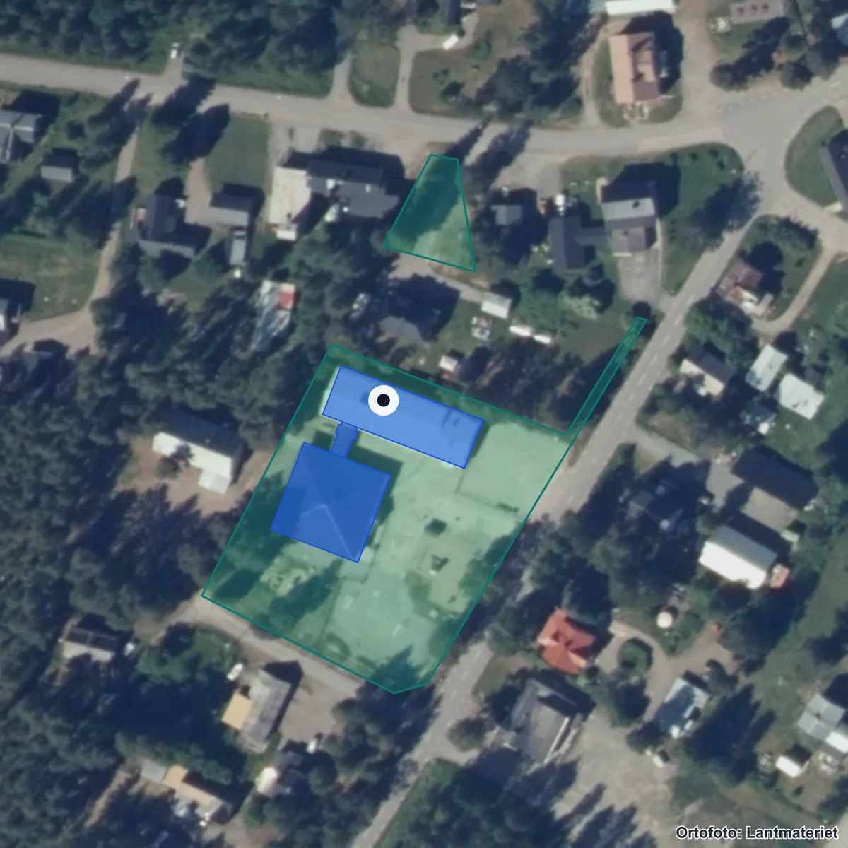 Flygbild över Vistträskskolan, ortofoto från Lantmäteriet